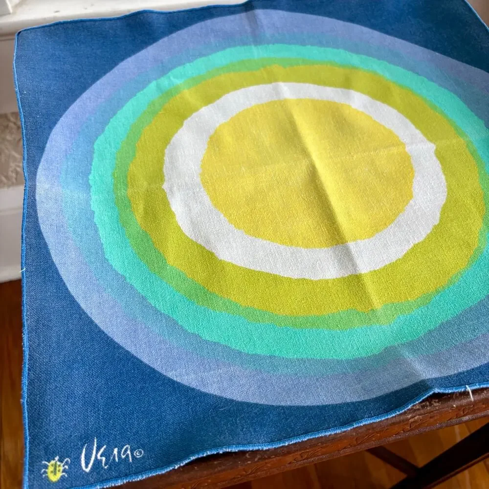Vintage Vera Neumann Mod Circle Napkin, Signed 1970s Table Linen